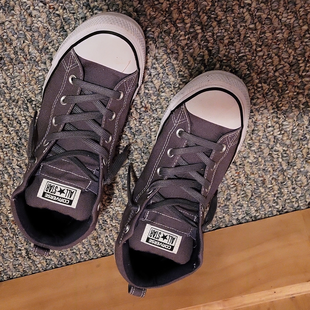 Grey converse 2  size 10 men